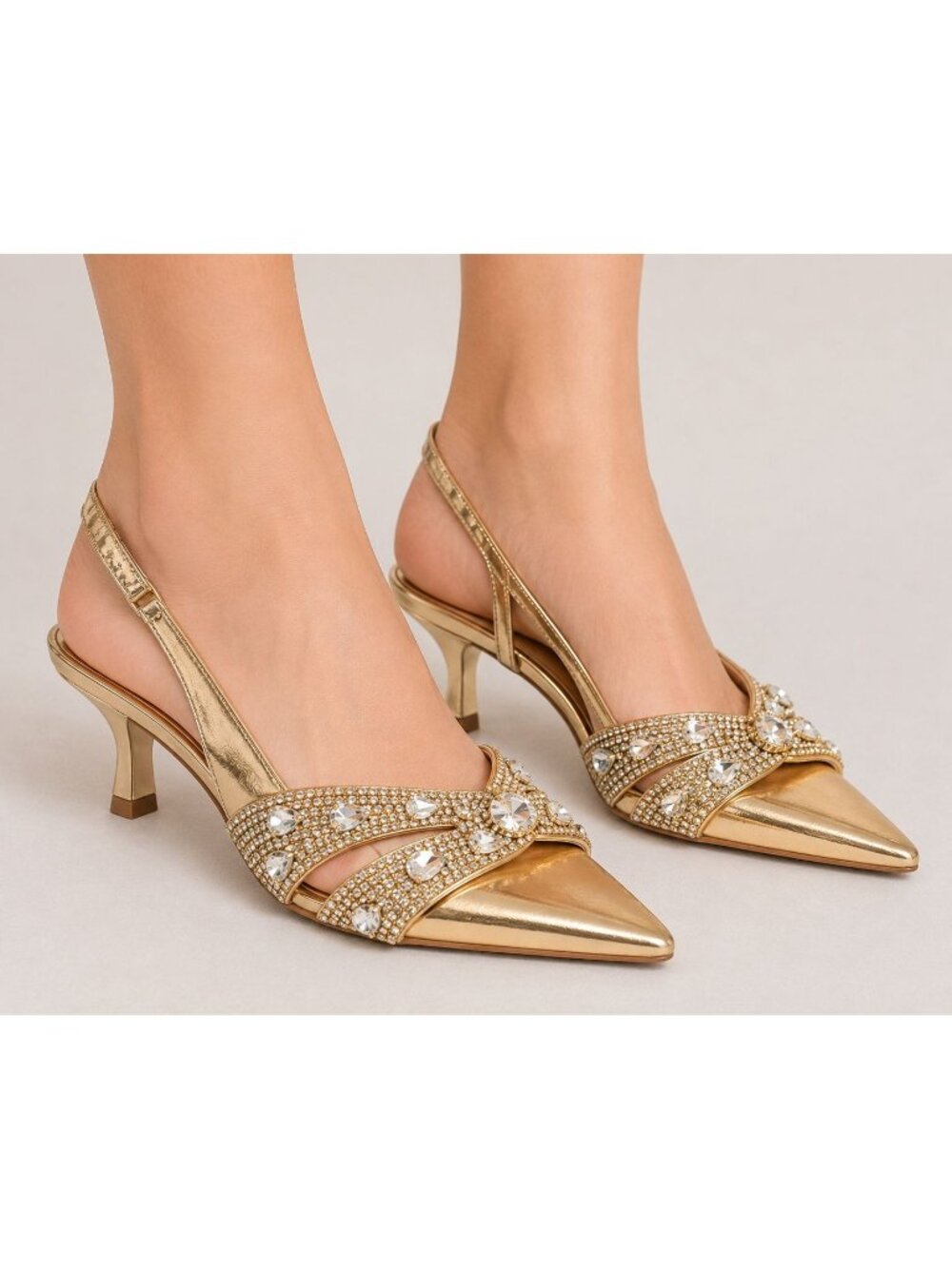 Azalea Wang NWOB Gold Rhinestone Pointed Toe Slingback Kitten Heels 9